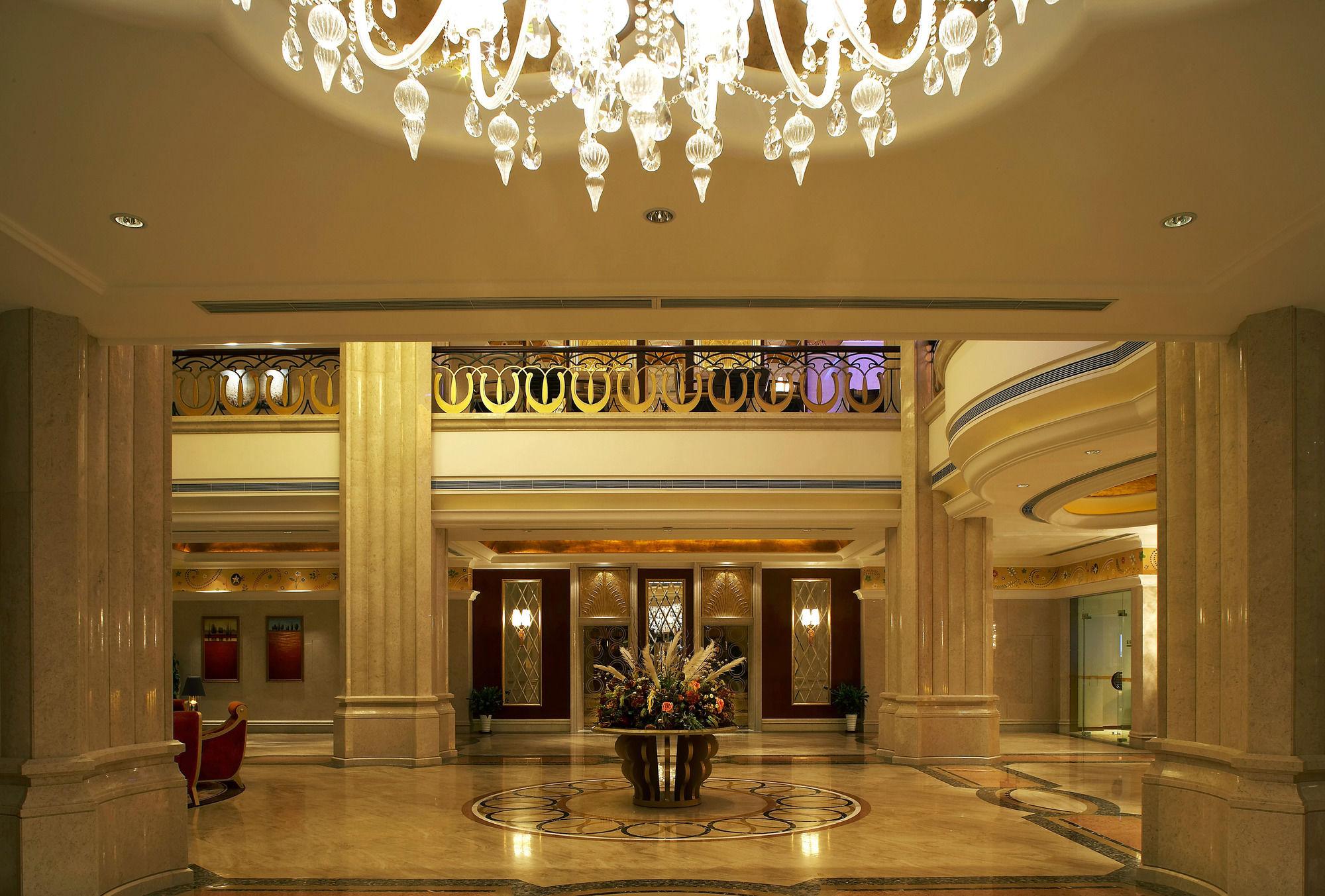 Dynasty International Hotel Dalian Jinzhou  Exterior foto