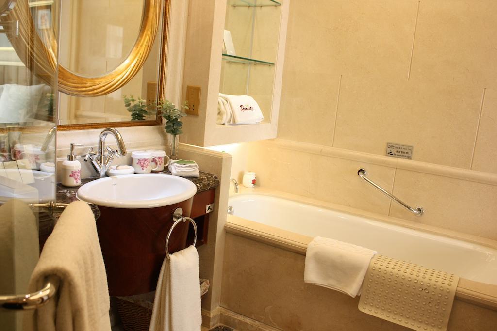Dynasty International Hotel Dalian Jinzhou  Exterior foto